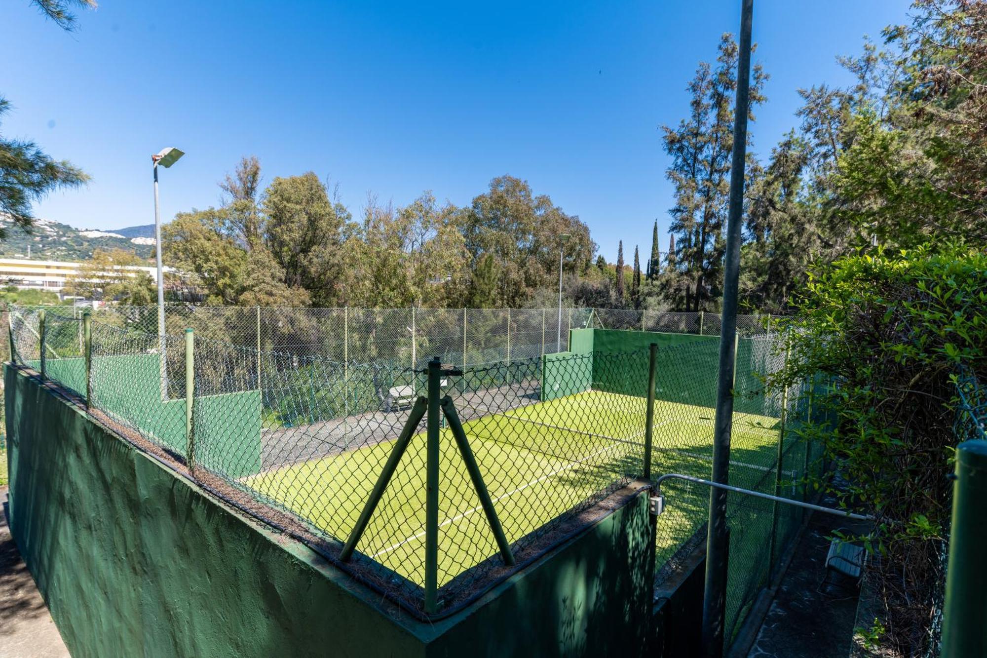 Fantastico Atico Duplex En Marbella, Con Vistas Al Mar Y A 300 Metros De La Playa Apartment Marbella