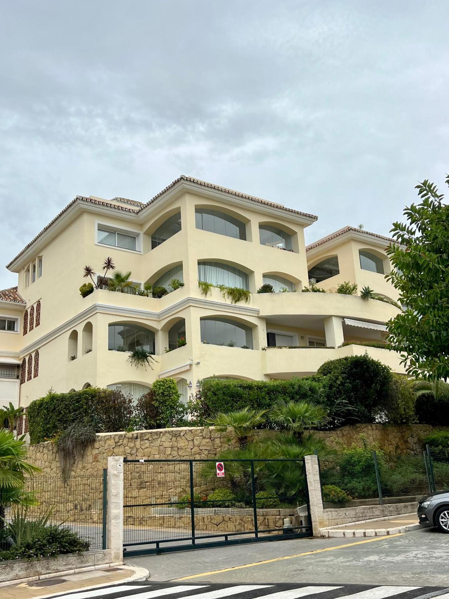 Fantastico Atico Duplex En Marbella, Con Vistas Al Mar Y A 300 Metros De La Playa * Marbella