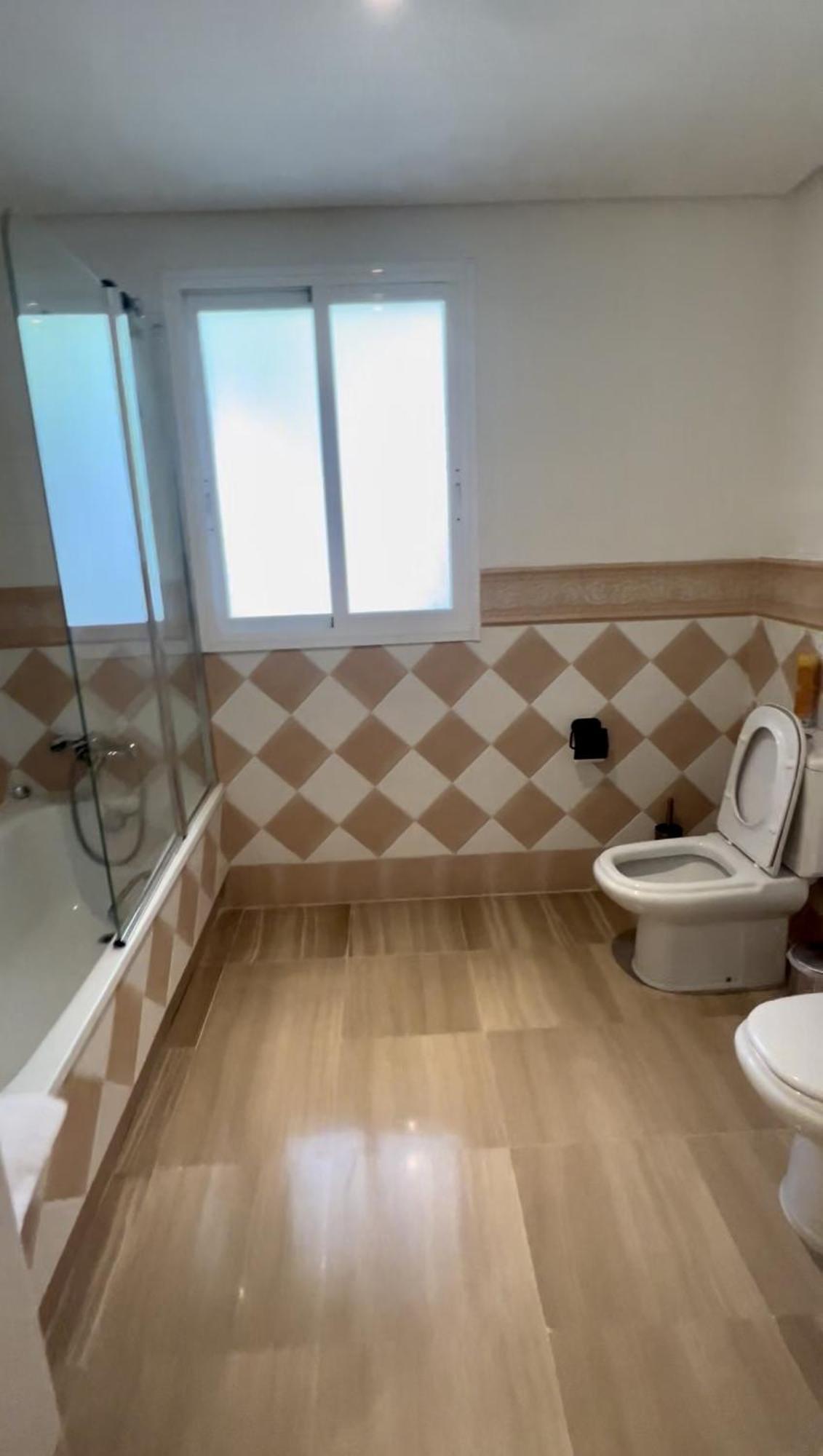 Fantastico Atico Duplex En Marbella, Con Vistas Al Mar Y A 300 Metros De La Playa Marbella
